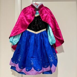 Disney Anna costume size 4
